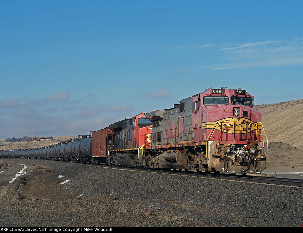 BNSF 649